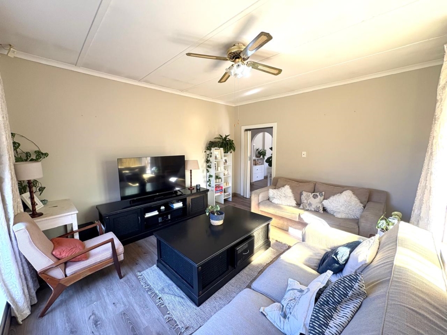 To Let 5 Bedroom Property for Rent in Merriespruit Free State
